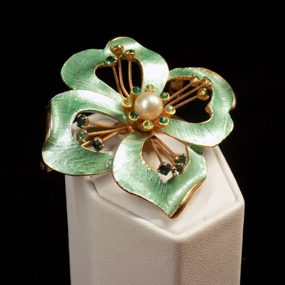 Vintage Weiss Brooch Floral Green Enamel Rhinestone Pearl Gold-tone - Picture 6 of 12